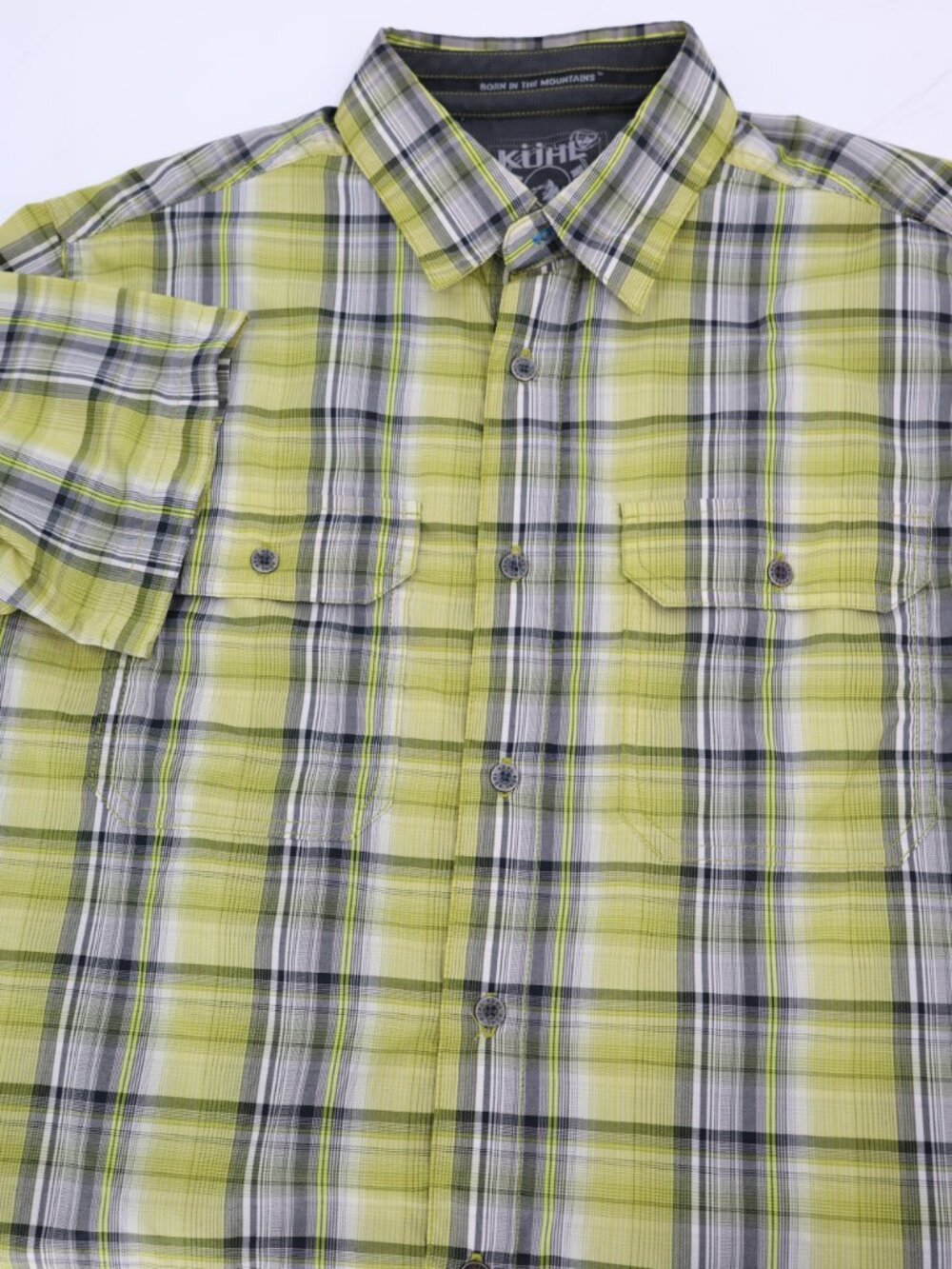 KUHL Shirt Mens Small Eluxur Performance Plaid Short Sleeve Button Up Pockets